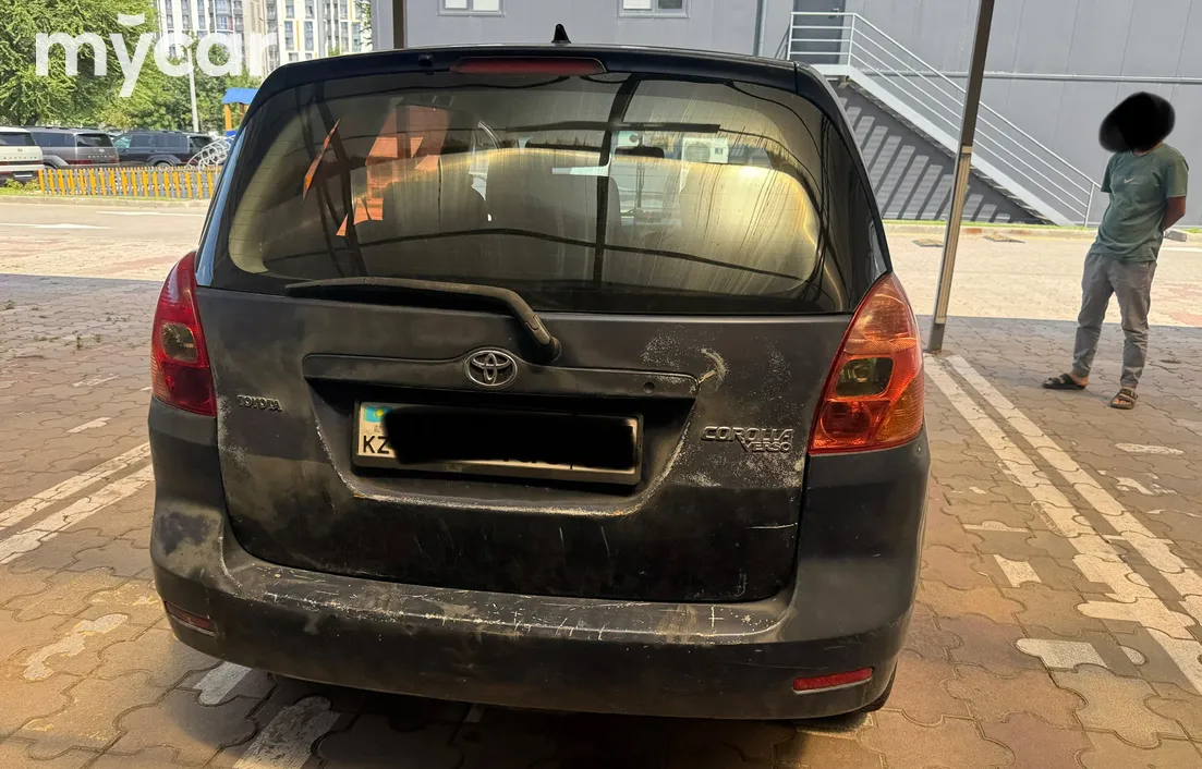 Toyota Corolla Verso 2001