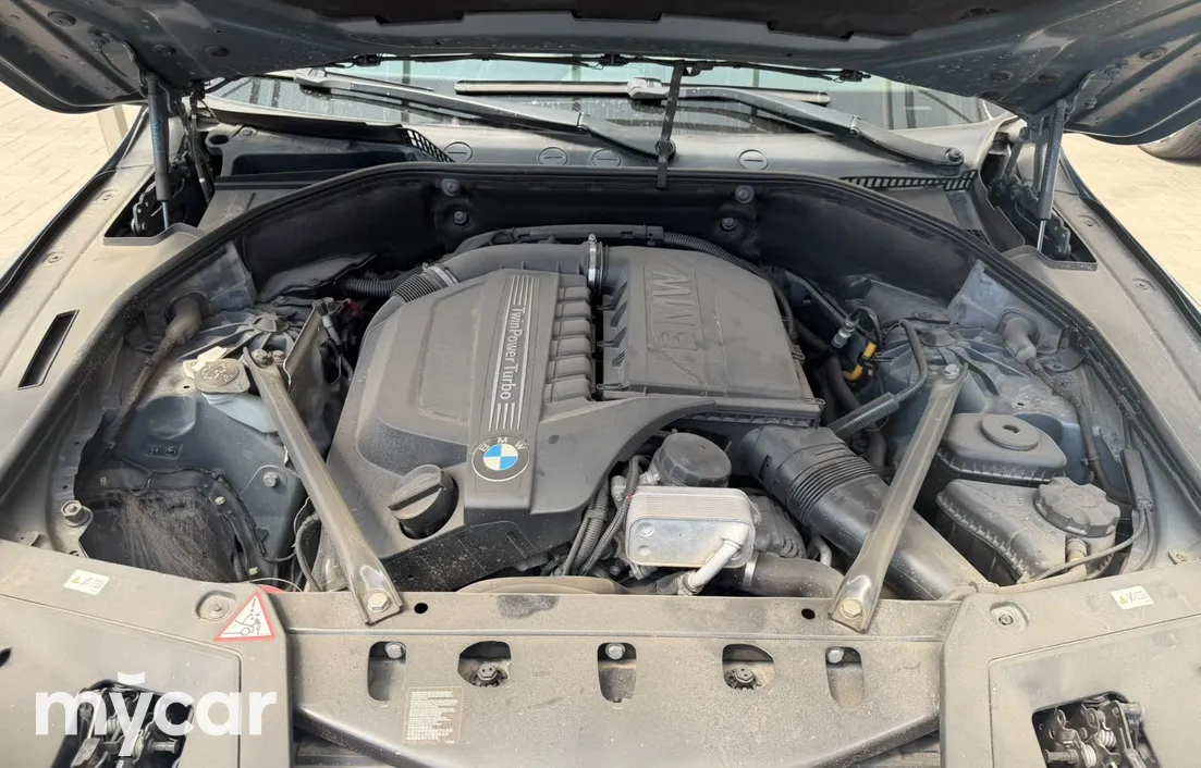 BMW 5 серия 2011