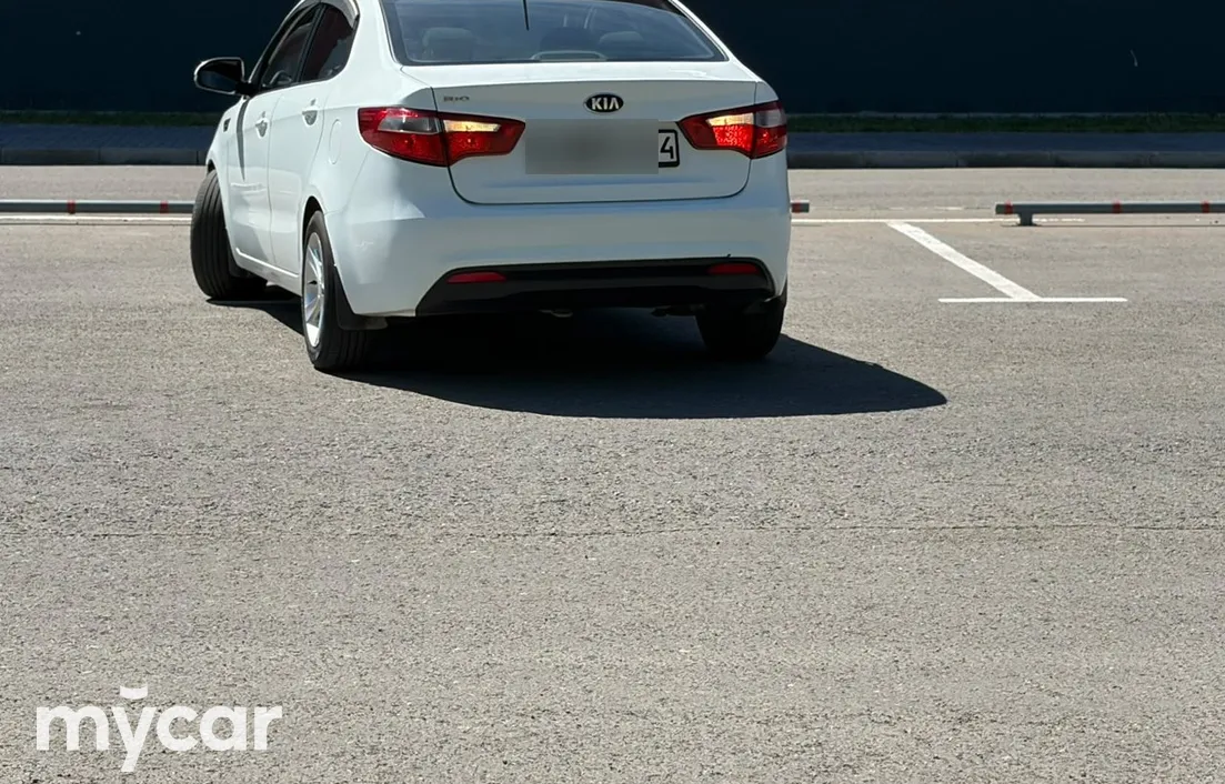 Kia Rio 2013