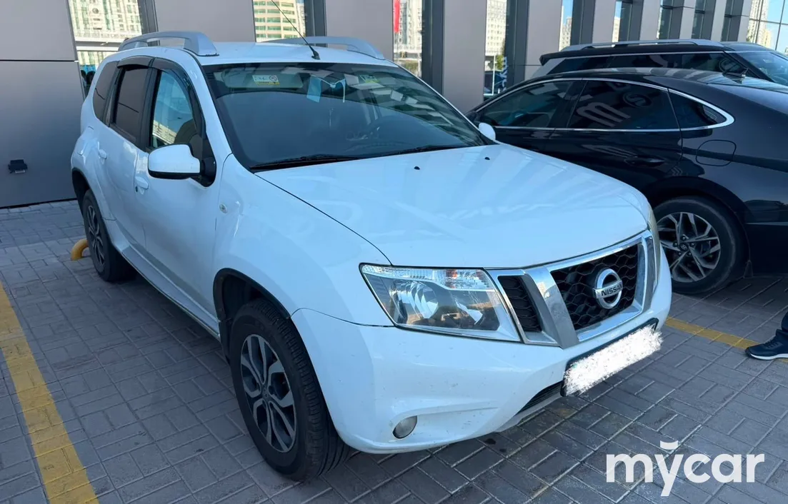 Nissan Terrano 2015