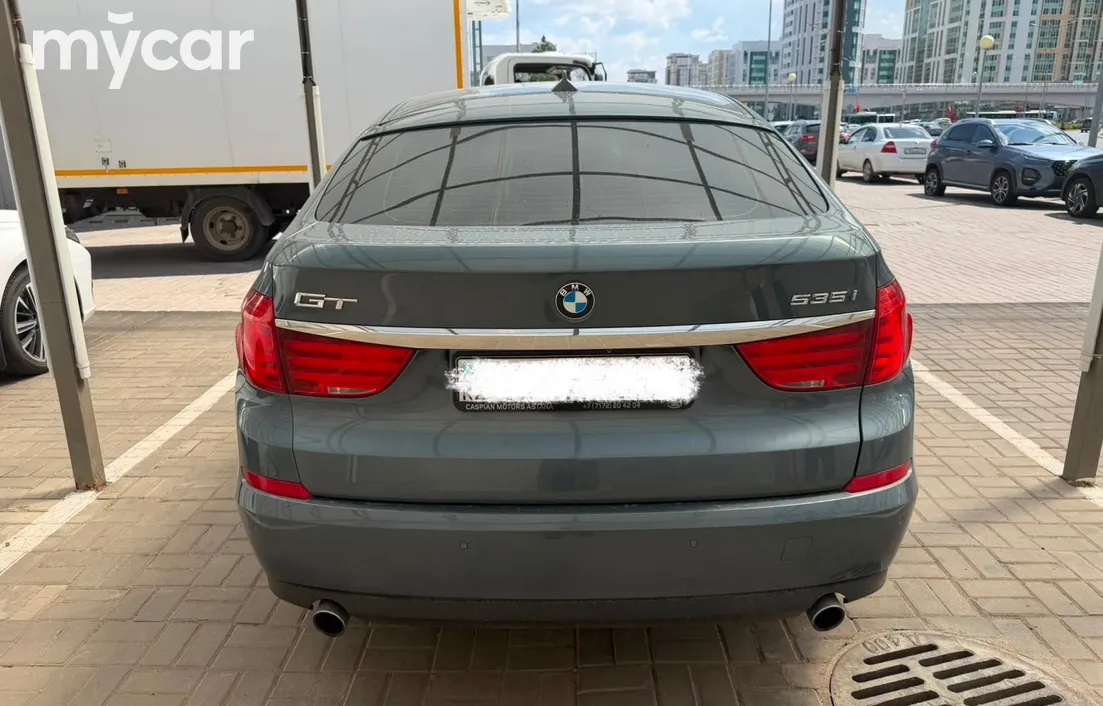 BMW 5 серия 2011