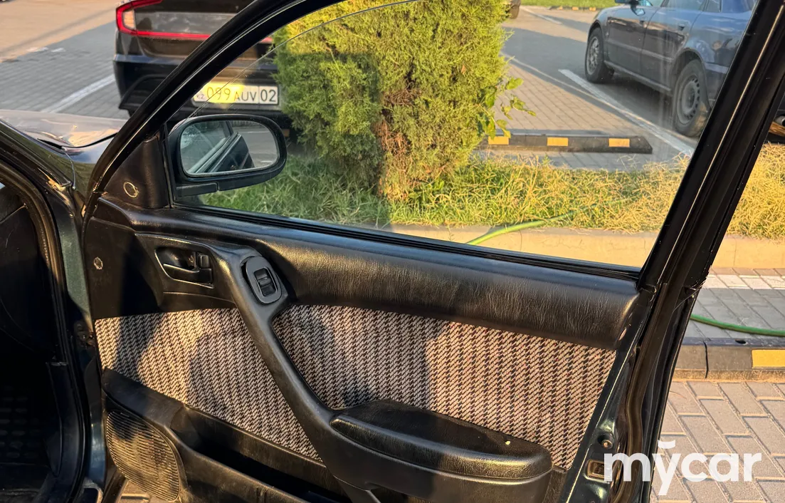 Toyota Carina 1992