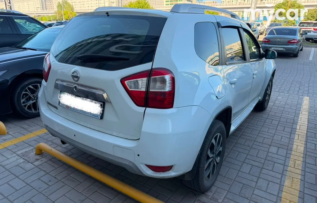 Nissan Terrano 2015