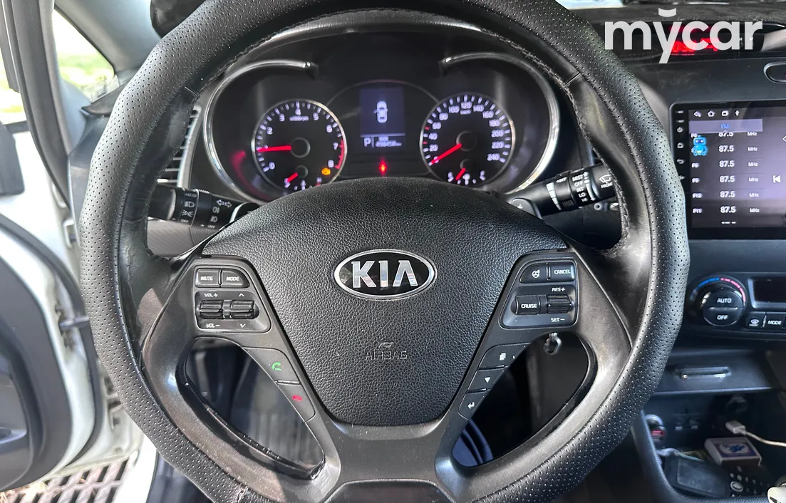 Kia Cerato 2013