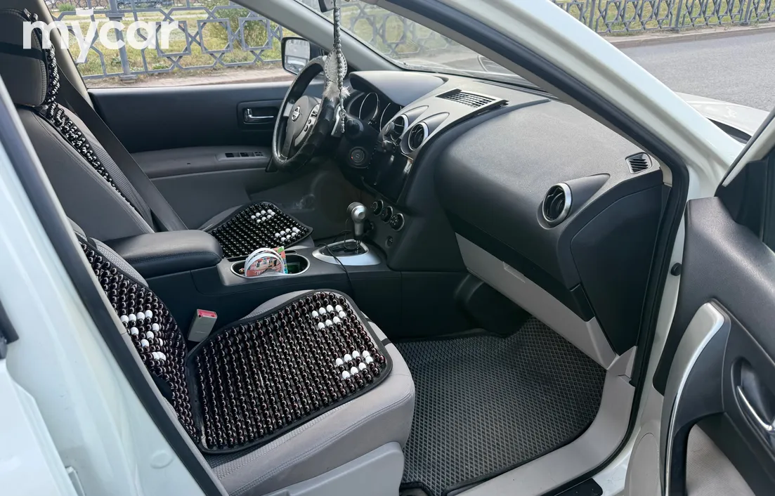 Nissan Rogue 2008