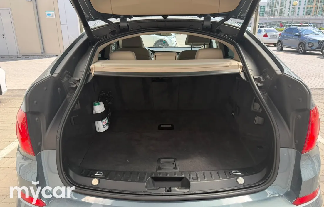 BMW 5 серия 2011