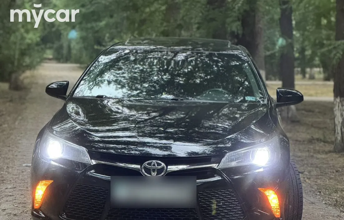 Toyota Camry 2016