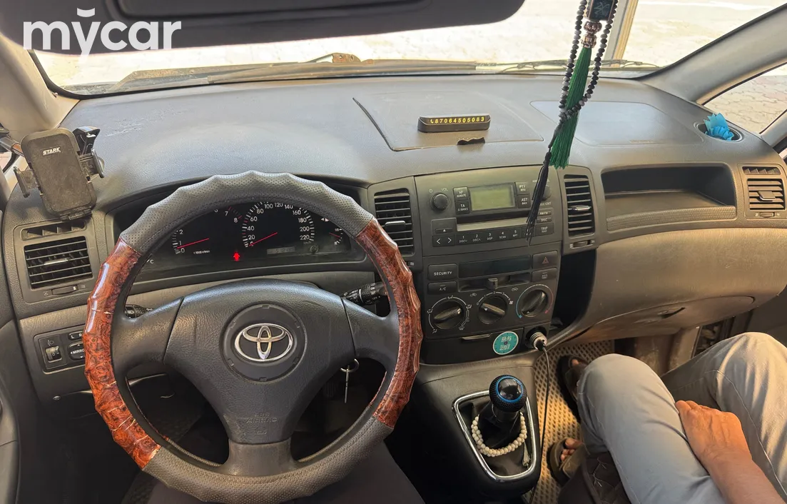 Toyota Corolla Verso 2001