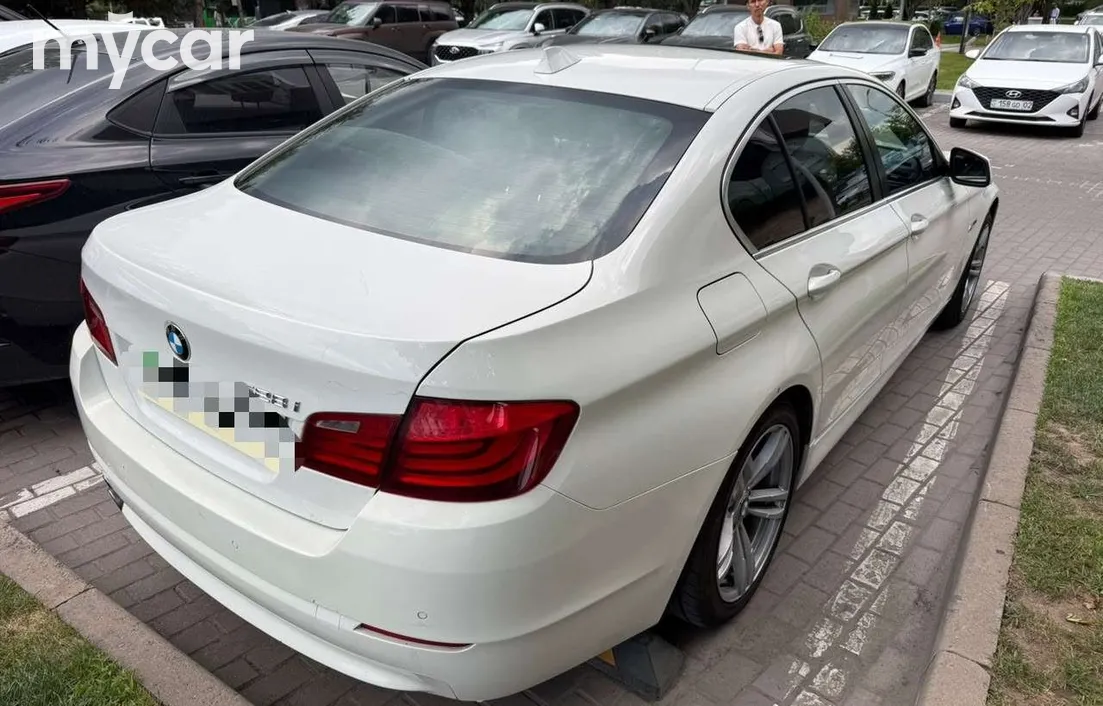 BMW 5 серия 2010