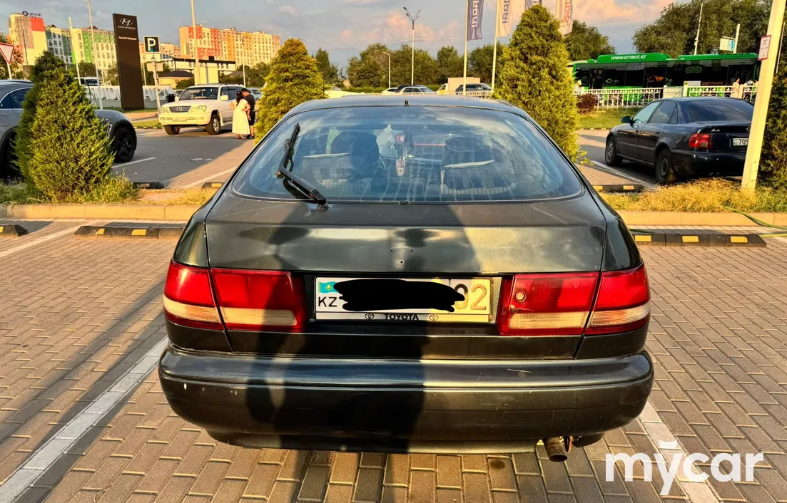 Toyota Carina 1992