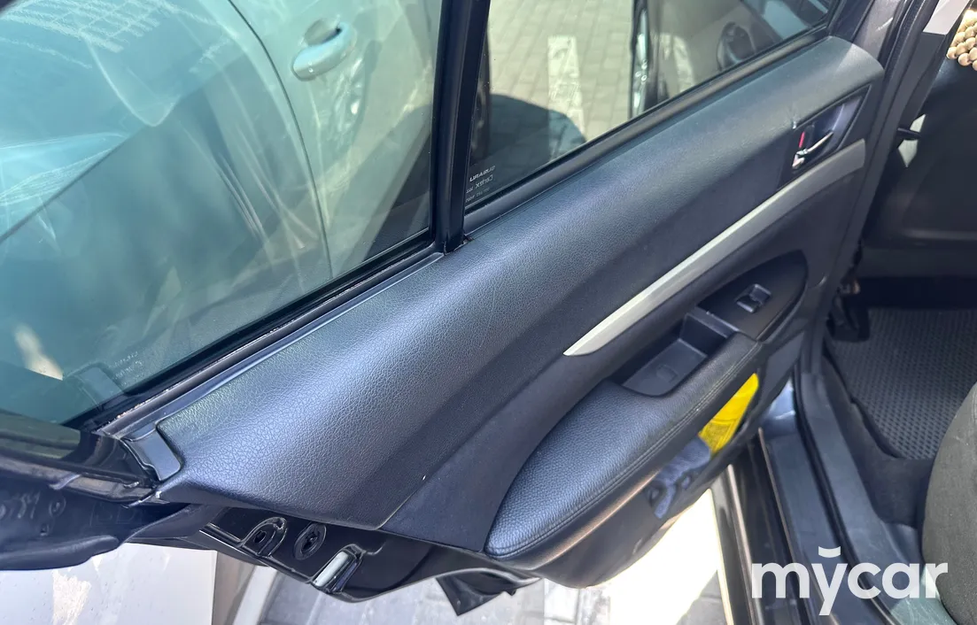 Subaru Legacy 2010