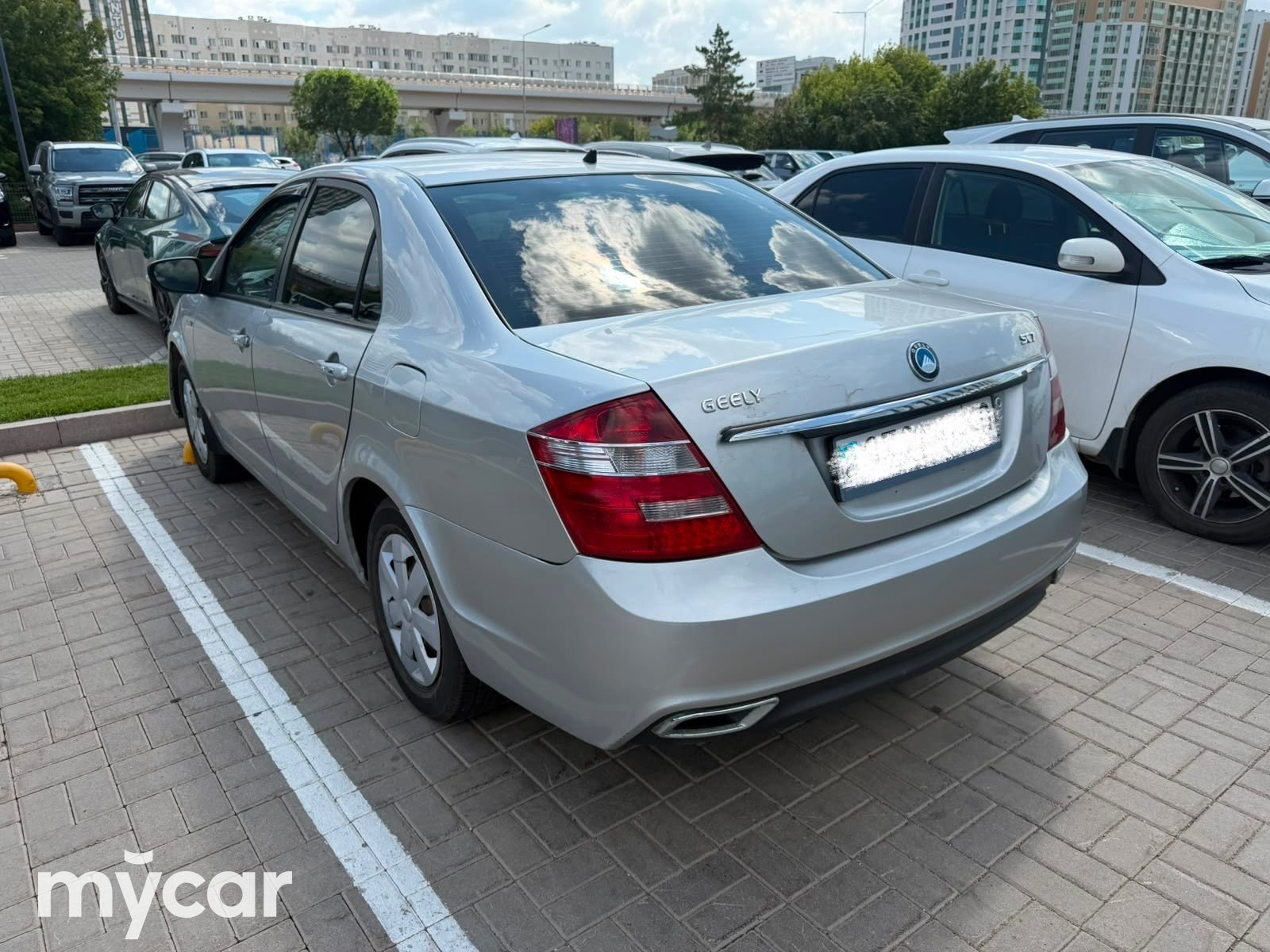 Geely SC7 2014