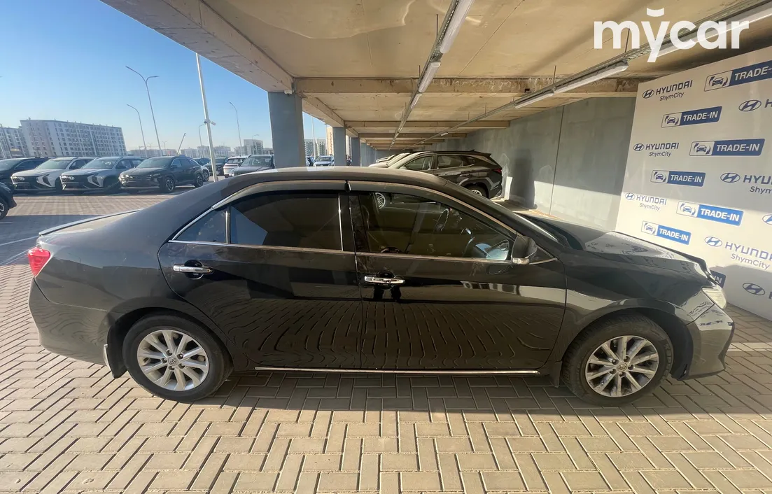 Toyota Camry 2013