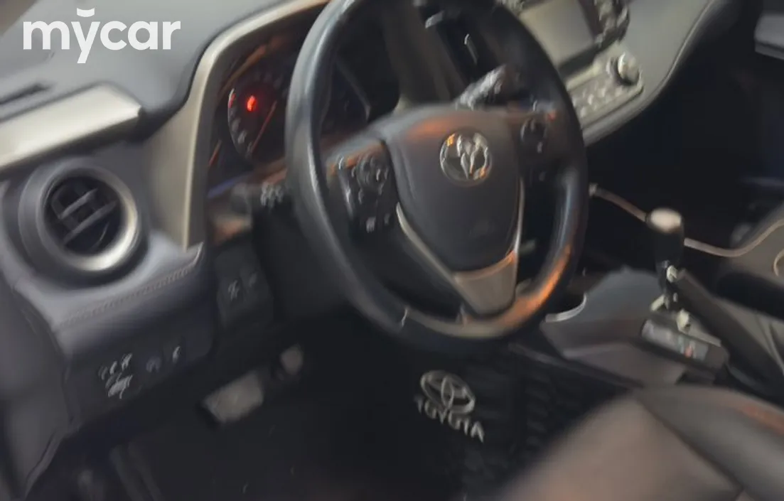 Toyota RAV4 2013