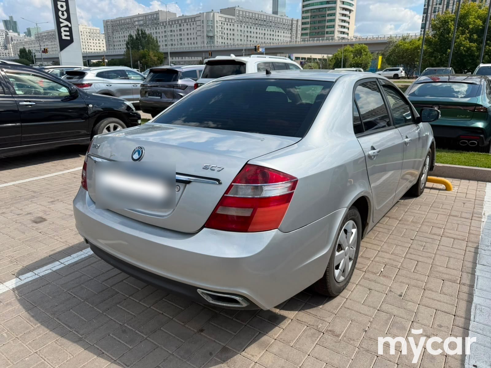 Geely SC7 2014