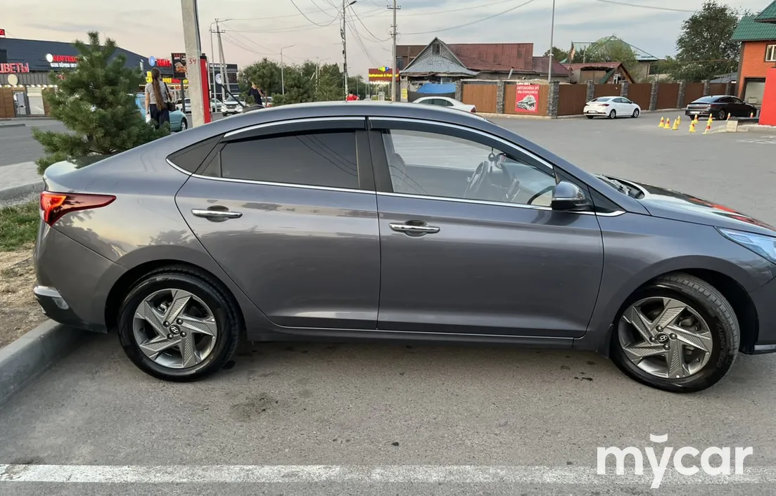 Hyundai Accent 2021