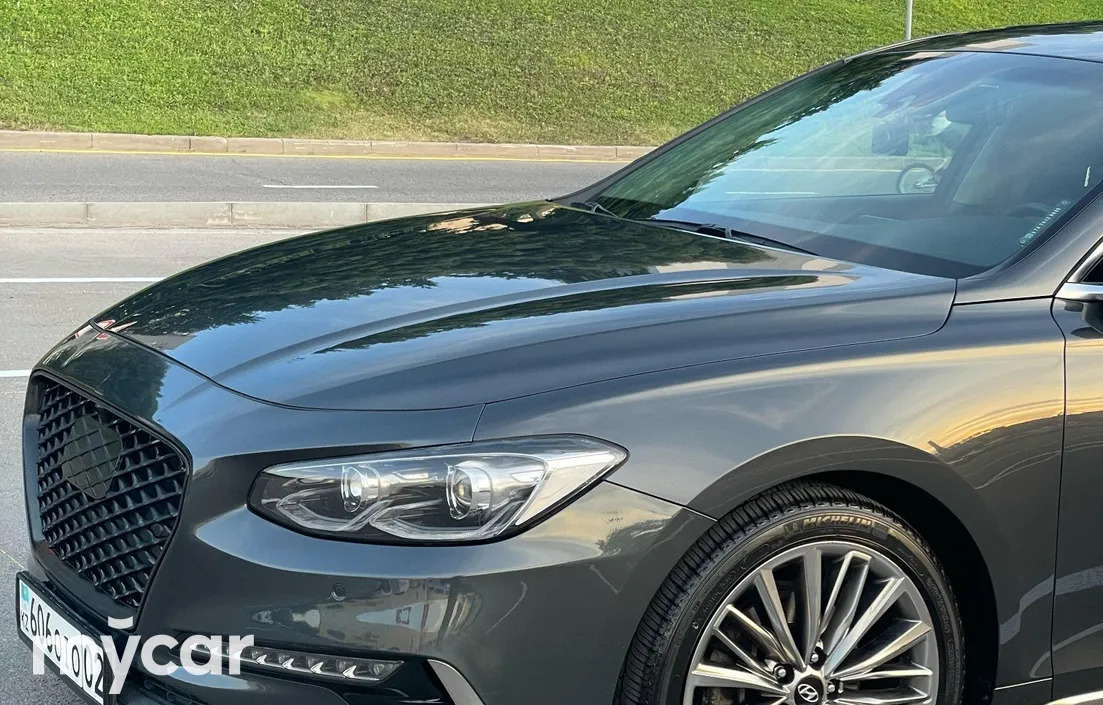 Hyundai Grandeur 2016