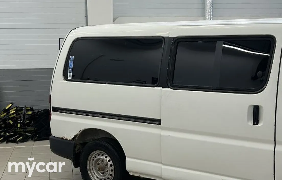 Toyota Hiace 2003