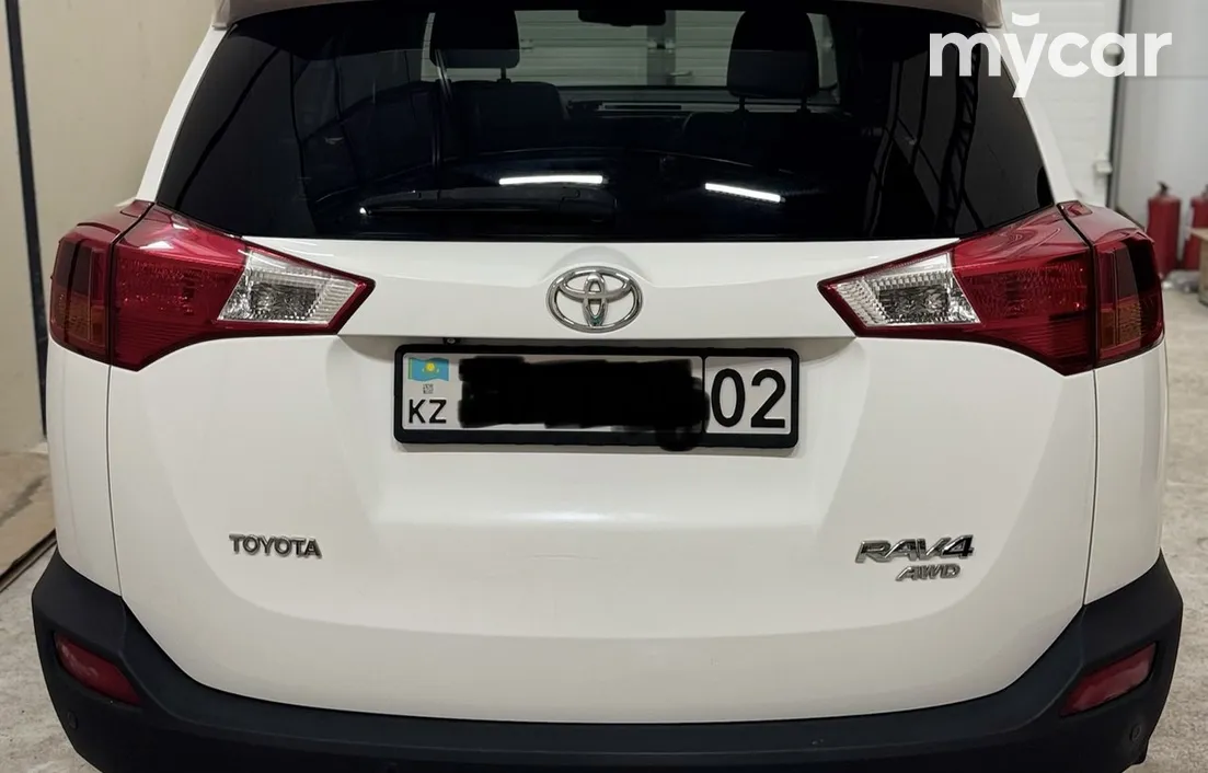Toyota RAV4 2013