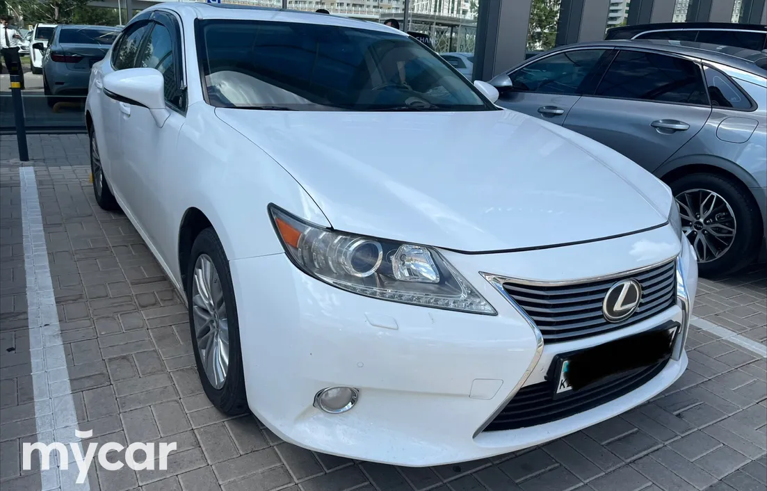 Lexus ES 2013