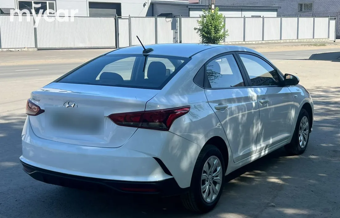 Hyundai Accent 2021