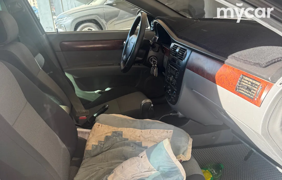 Daewoo Gentra 2014
