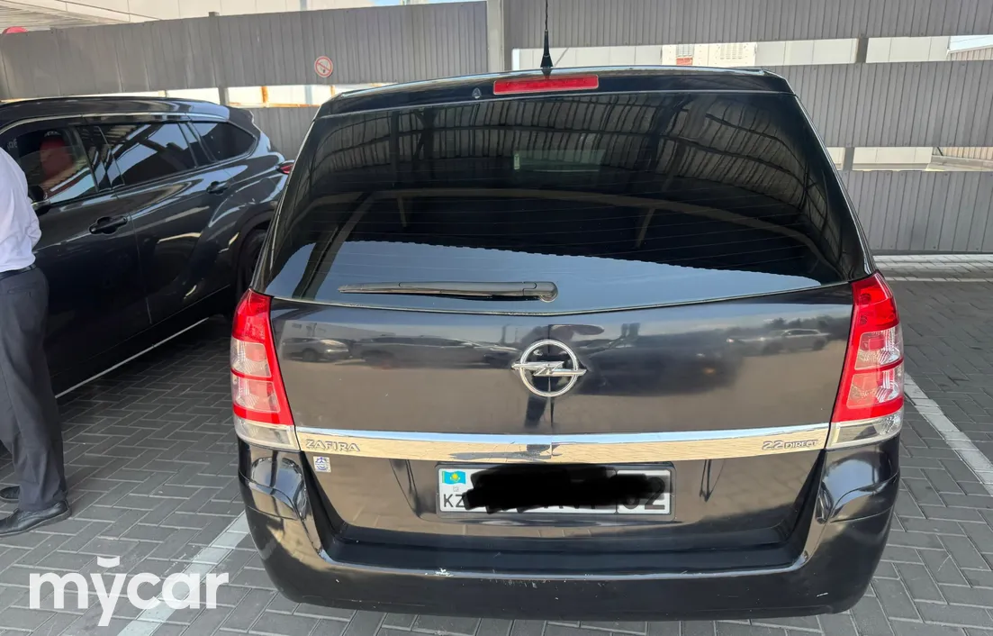 Opel Zafira 2008