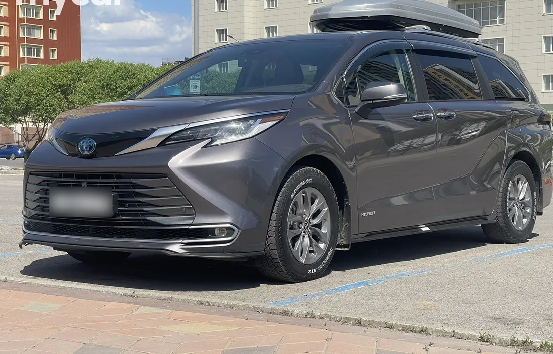 Toyota Sienna 2021