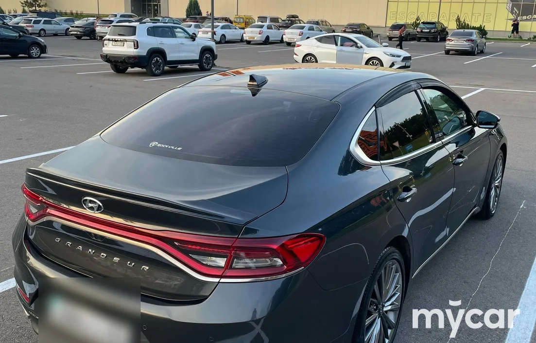 Hyundai Grandeur 2016