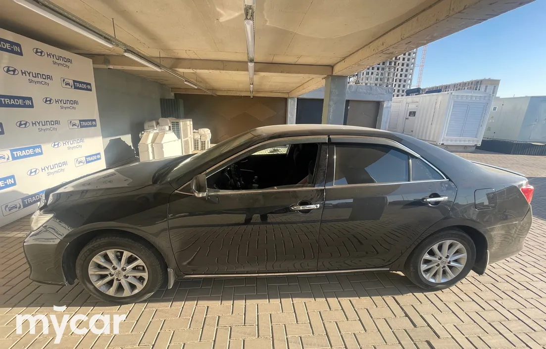 Toyota Camry 2013