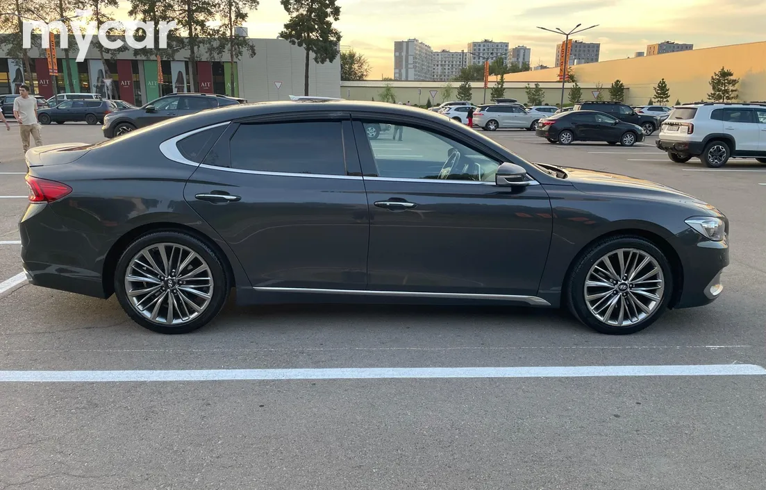 Hyundai Grandeur 2016