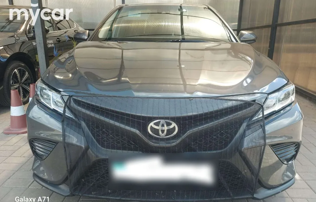 Toyota Camry 2020