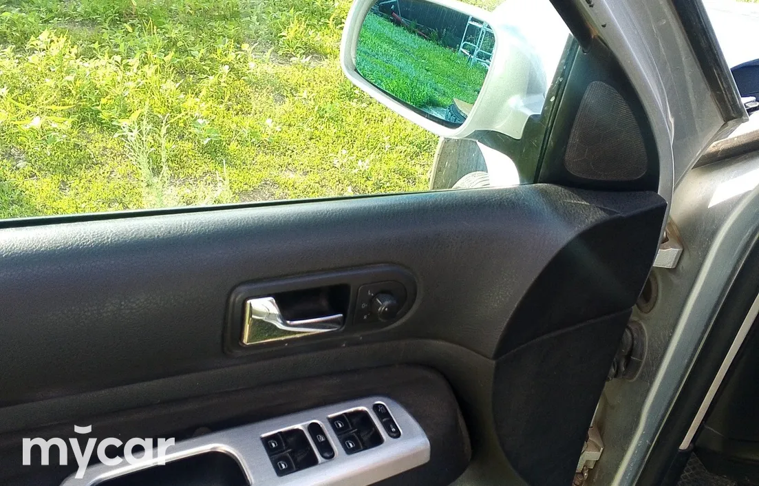 Volkswagen Golf 2003