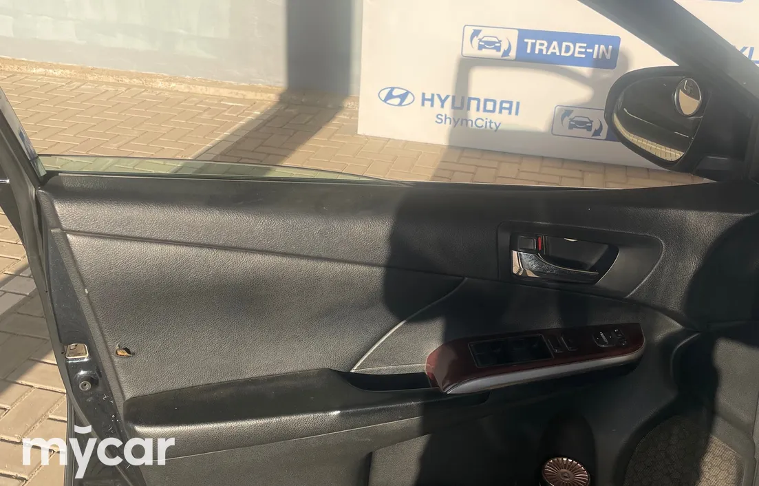 Toyota Camry 2013