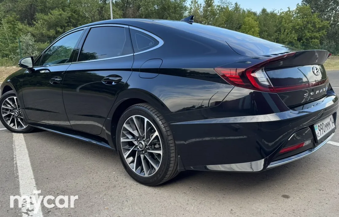 Hyundai Sonata 2022
