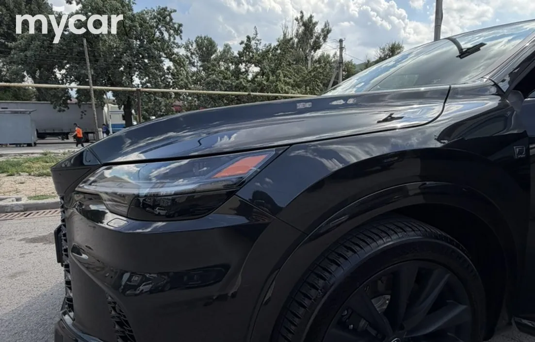 Lexus RX 2025