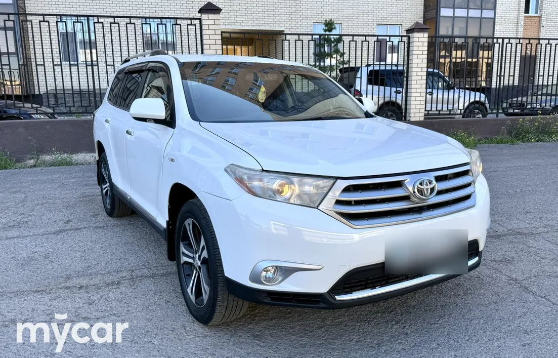 Toyota Highlander 2013