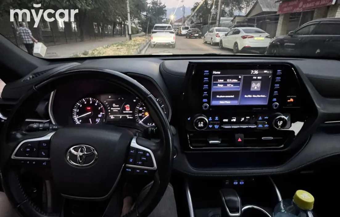 Toyota Highlander 2022
