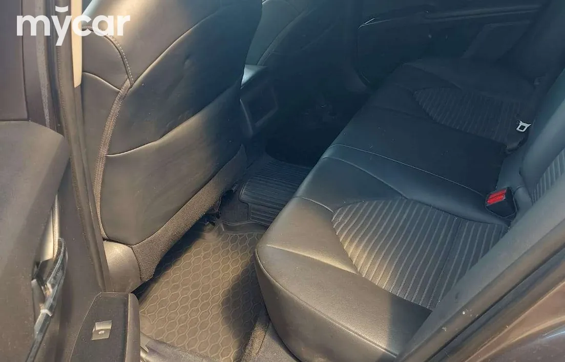 Toyota Camry 2020