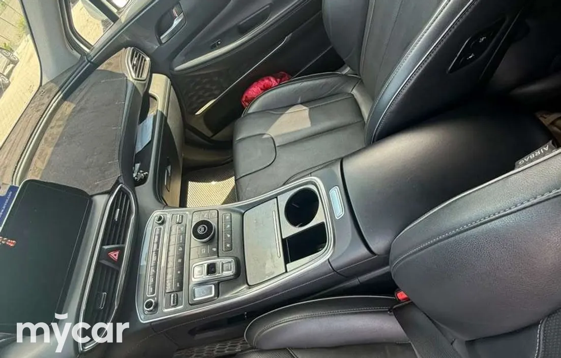 Hyundai Santa Fe 2023