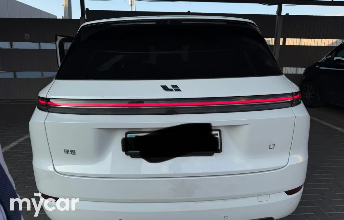 LiXiang L7 2024