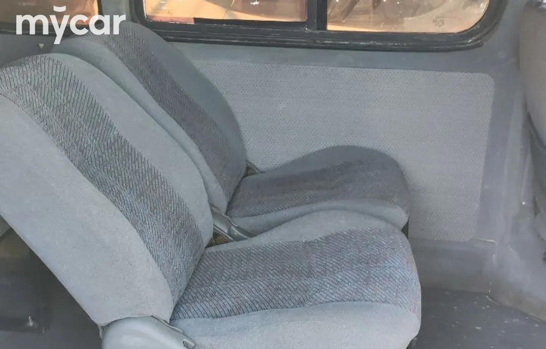 Toyota Hiace 2003