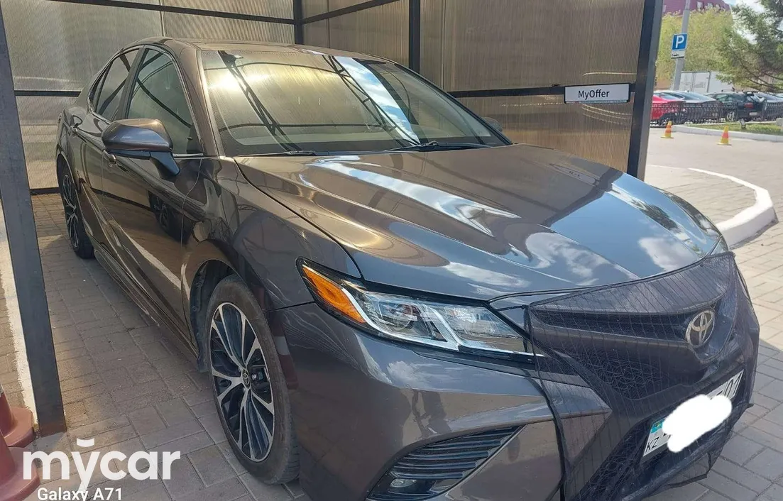 Toyota Camry 2020