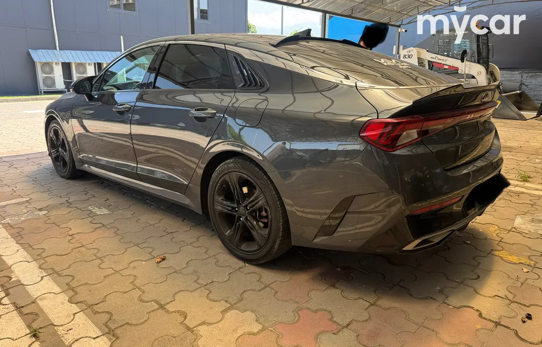 Kia K5 2021