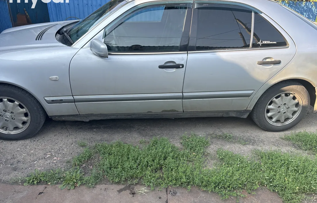 Mercedes-Benz E-Класс 1996