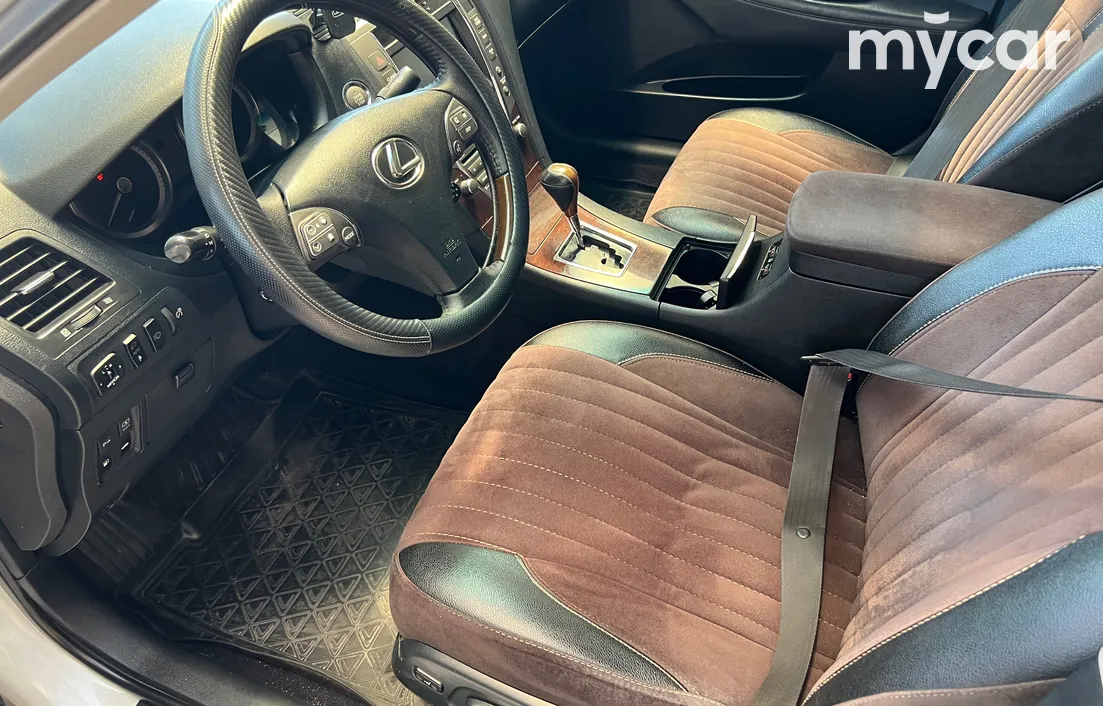 Lexus ES 2011