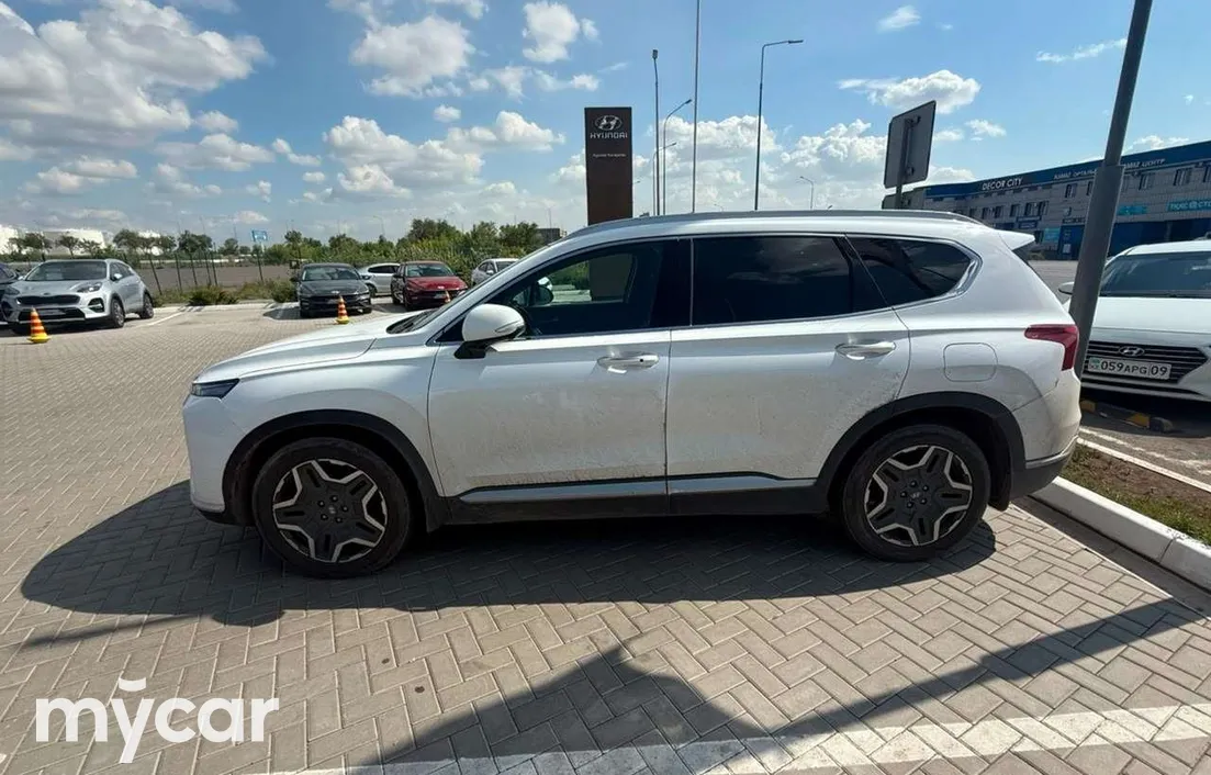 Hyundai Santa Fe 2023