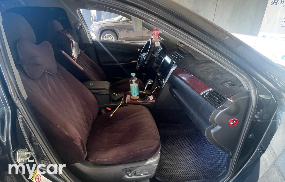 Toyota Camry 2013