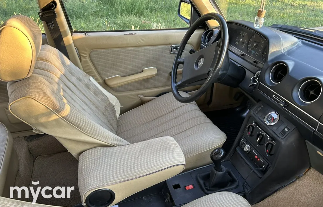Mercedes-Benz E-Класс 1983