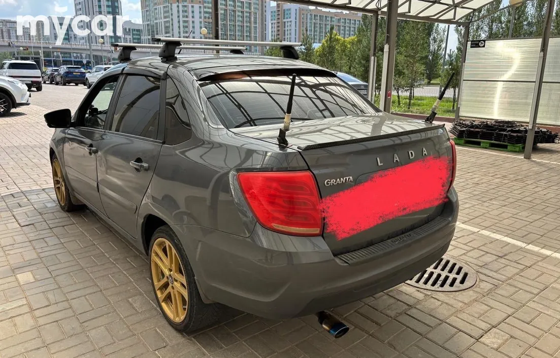 LADA Granta 2022
